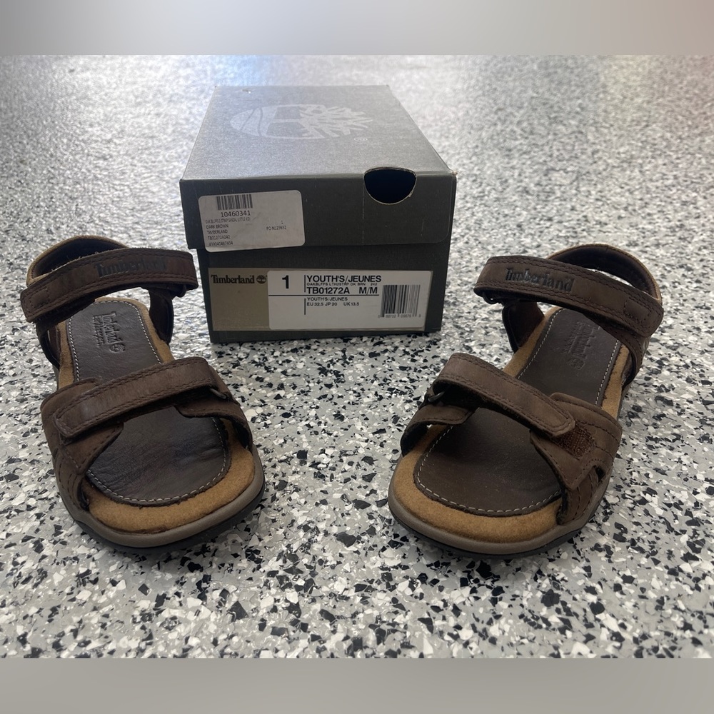 NEW Timberland 1292A Oak Bluffs 2-Strap Sandal Big Kid's Size 1.  39 EU Brown